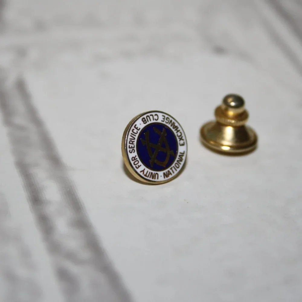 🟨🤝 Gold National Exchange Club Lapel Pin · .5